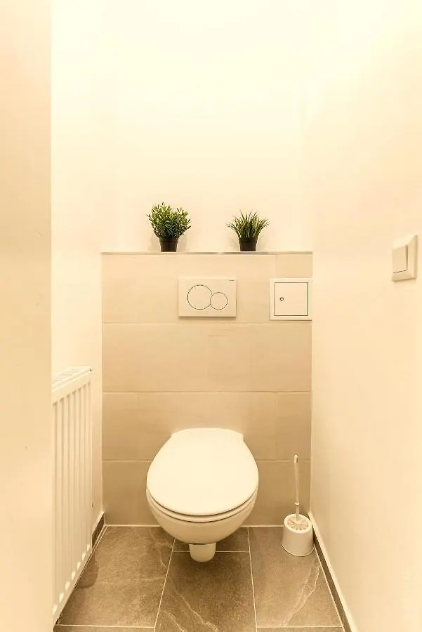 City Apartment With Netflix, Central And Near Metro, 12 Vienna